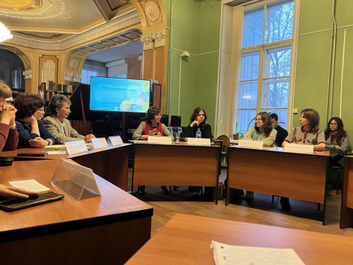 На круглом столе в рамках регионального проекта «ПРОкоммуникации37»