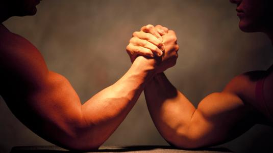 И вновь армрестлинг!