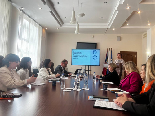 В ИвГУ прошел Круглый стол по инклюзивному образованию