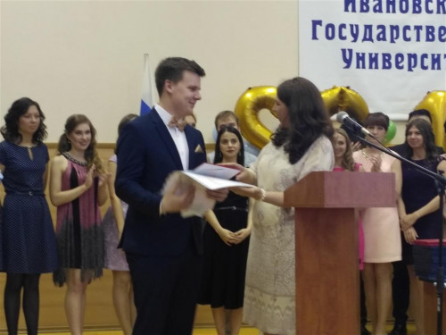 Удачи вам, дорогие выпускники!