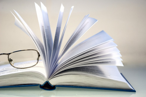 Доцент Е.Л. Поцелуев – один из авторов коллективной монографии по международному праву, изданной в Санкт-Петербурге в конце 2018 года