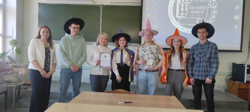 Студенты Прикладной информатики «поколдовали» на внутривузовском ИТ-хакатоне