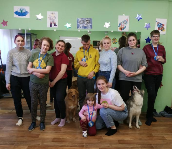 Волонтеры ИвГУ подготовили детей к полету в космос