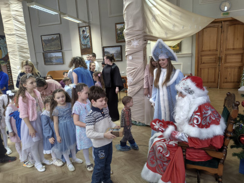 Утренник для детей сотрудников и преподавателей ИвГУ