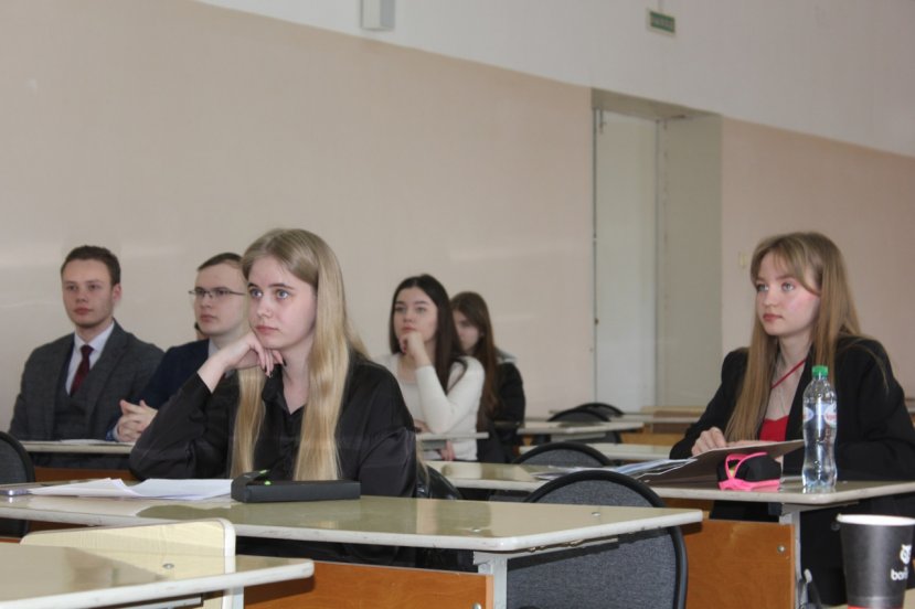 Позитивные результаты работы секции «Актуальные проблемы государства и права»