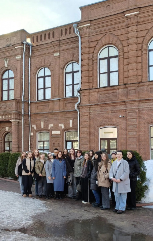 1 курс направленности «Отечественная филология» посетил выставку «Пролог»