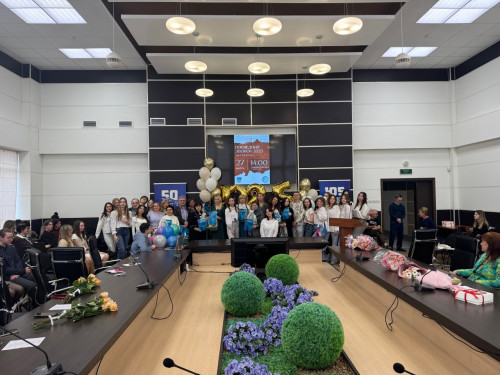 Последний звонок в ИСЭН: ВСЕ ВМЕСТЕ