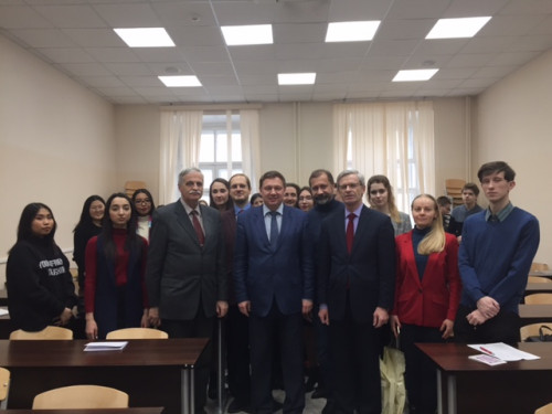 Доклад доцента Е.Л. Поцелуева на Международной научной конференции в Московском государственном юридическом университете имени О.Е. Кутафина (МГЮА)