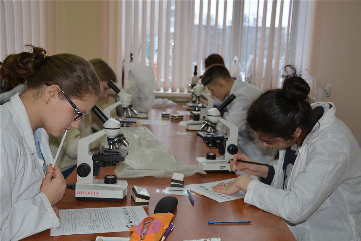 9 и 10 февраля в рамках олимпиадного движения школьников на базе биолого-химического факультета ИвГУ проходил региональный этап Всероссийской олимпиады школьников по биологии