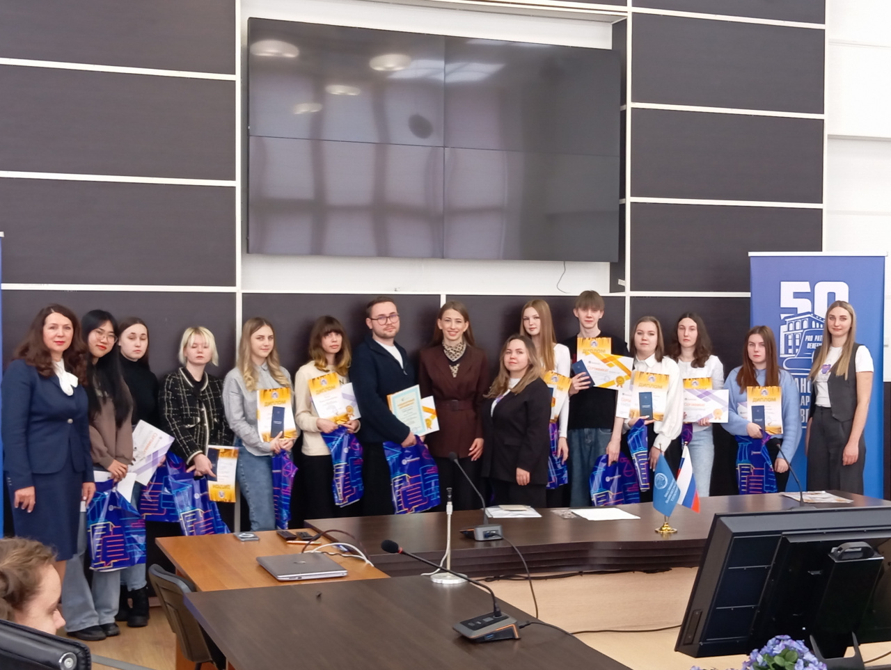 Большой праздник в ИСЭН – конкурс «Образование и твоя карьера»  от «НТЦ Консультант»