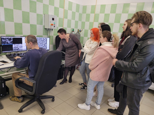 Студенты-химики побывали в ИХР им. Г.А. Крестова РАН