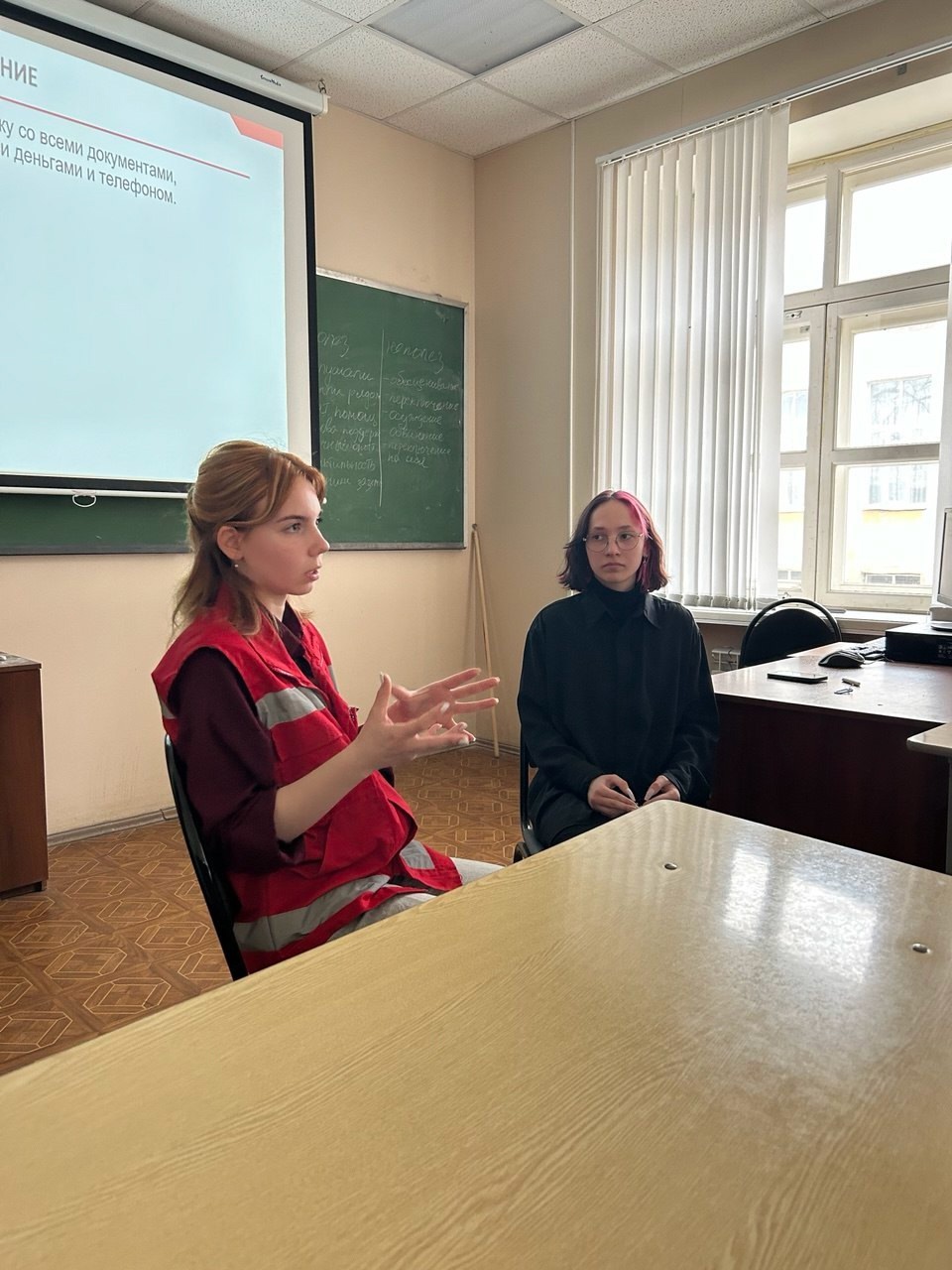 В ИвГУ прошла встреча с представителями Красного Креста