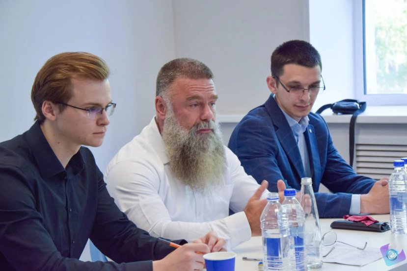 В ИвГУ прошло заседание Балканского клуба