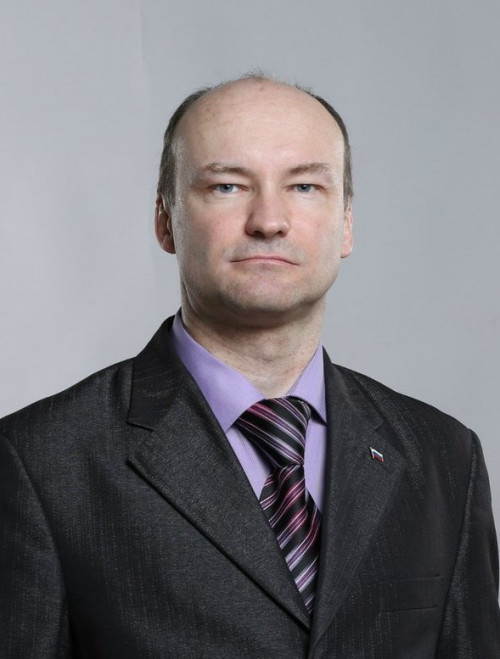 Доцент кафедры теории и истории государства и права ИвГУ Александр Кокшаров выступил в качестве ведущего передачи «Героические судьбы» на Ивановском общественном телевидении