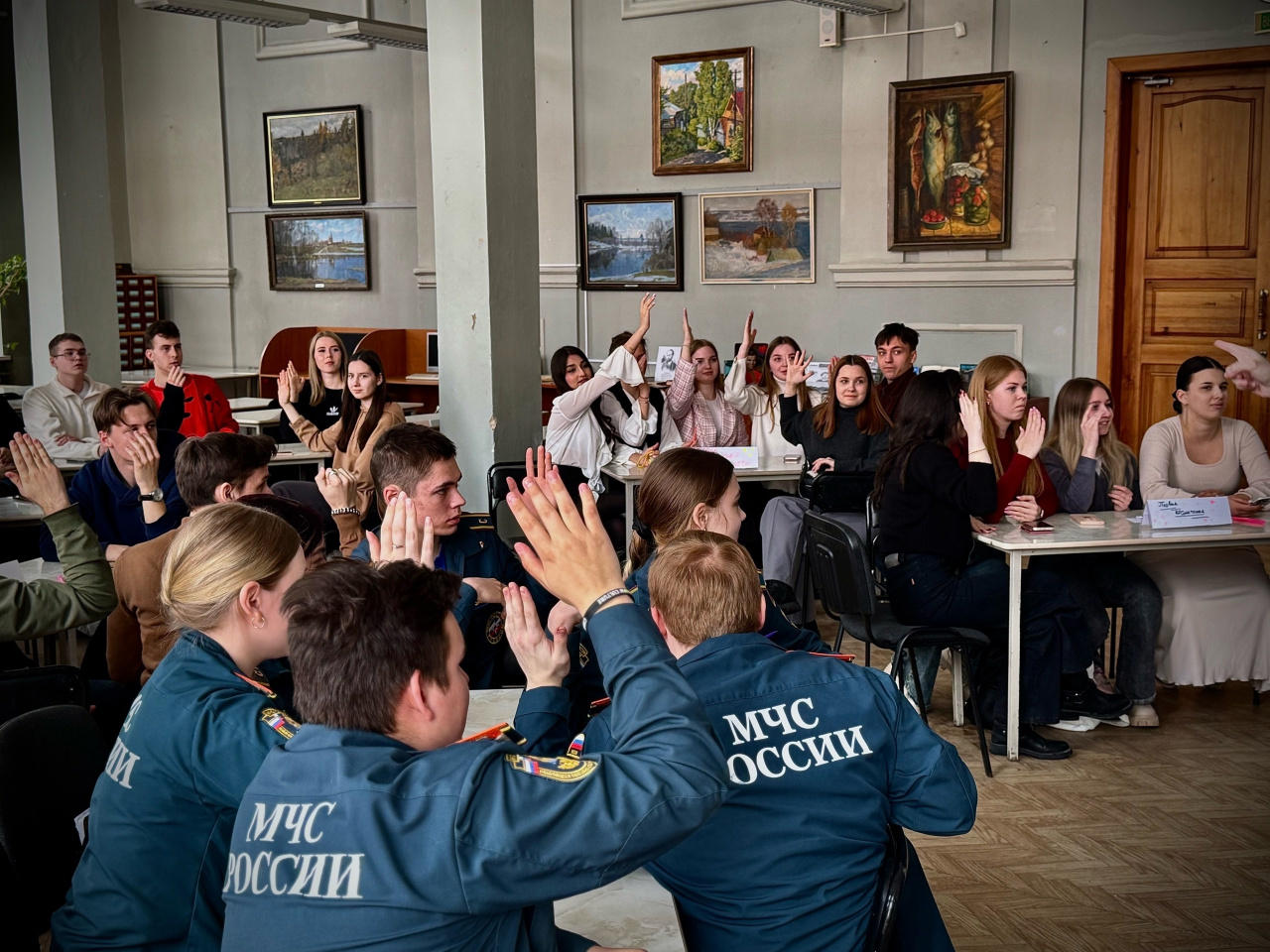 Интеллектуальная битва ко Дню космонавтики объединила студентов Ивановской области!