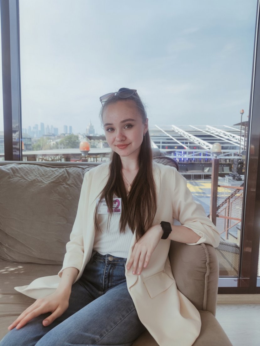 Студенты юридического факультета успешно выступили на Всероссийском студенческом конкурсе реферативного перевода и видеопрезентаций