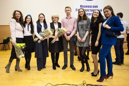 Последний звонок звенит…