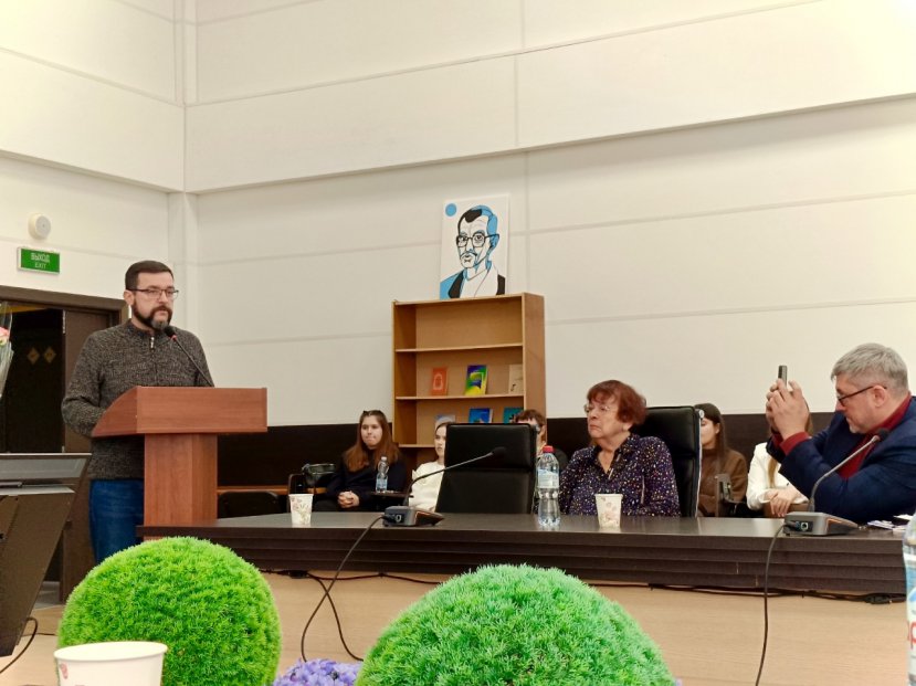 «Самодостаточность и автономность». Вспоминая С.Л. Страшнова