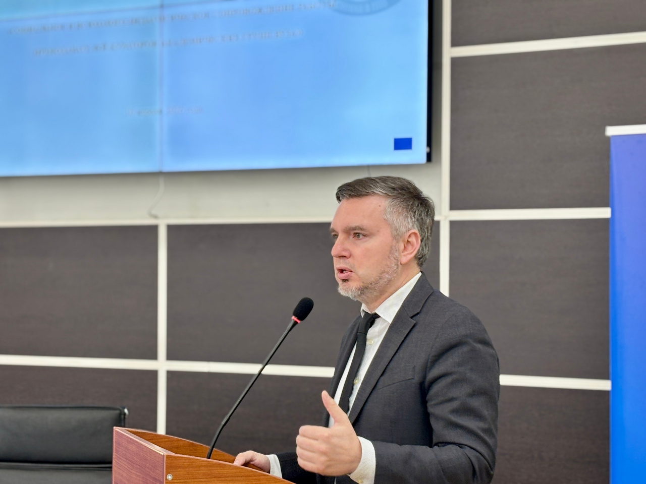 В ИвГУ обсудили вопросы психологической поддержки кураторов и студентов