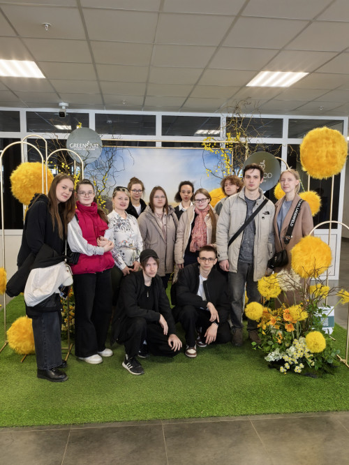 Студенты-айтишники посетили региональную выставку «День карьеры»: взгляд в профессиональное будущее