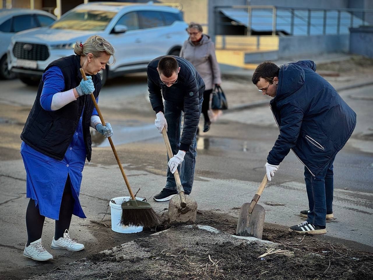 Субботник в общежитии №1